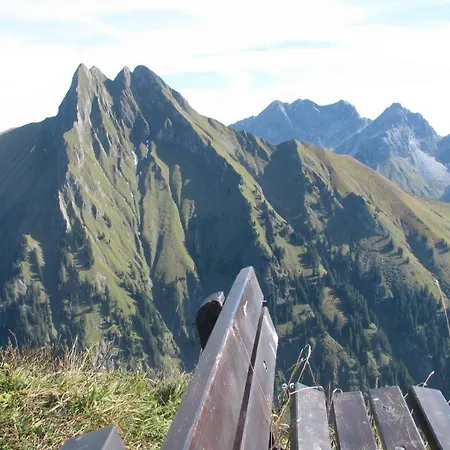 Mountain Hostel *